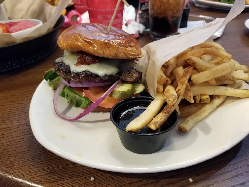 TGI Fridays | restaurant | 8039 Beach Blvd, Buena Park, CA 90620, USA | 7147616000 OR +1 714-761-6000