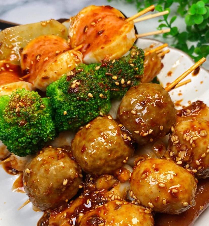 Chopsticks kitchen | restaurant | 39 Elm St, New Haven, CT 06510, USA | 2035534600 OR +1 203-553-4600