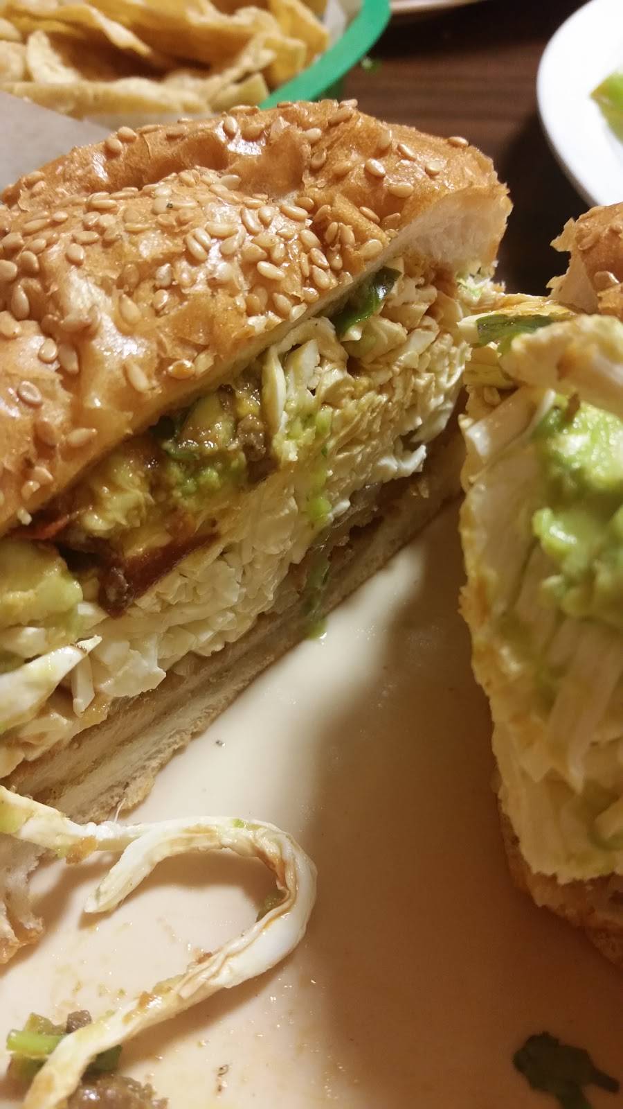 Taqueria El Zarape Giftly | restaurant | 700 W Jefferson St, Joliet, IL 60435, USA | 8159552413 OR +1 815-955-2413