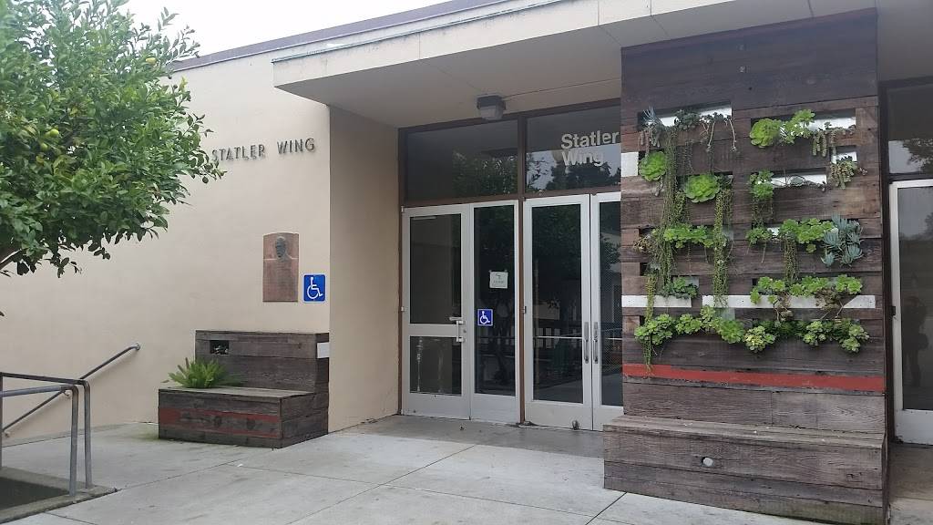 Pierre Coste Dining Room | restaurant | Smith Hall,, Cloud Cir, San Francisco, CA 94112, USA | 4152393855 OR +1 415-239-3855