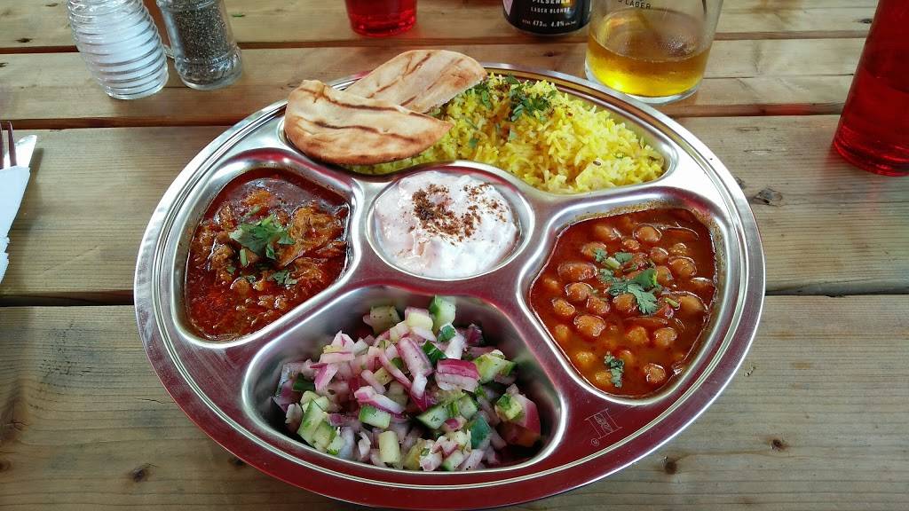 Chez Moi Chez Toi | restaurant | 475 Rue de Bondville, Knowlton, QC J0E 1V0, Canada | 4502435546 OR +1 450-243-5546