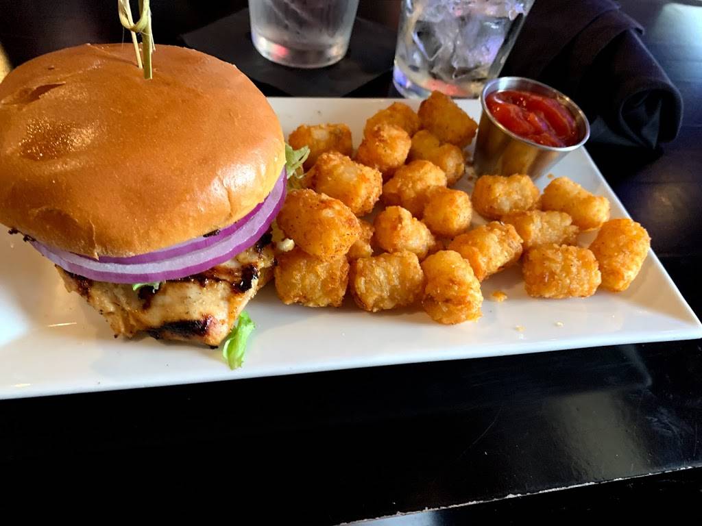 Sidelines Grille - Canton | restaurant | 147 Reinhardt College Pkwy #6, Canton, GA 30114, USA | 6788800284 OR +1 678-880-0284