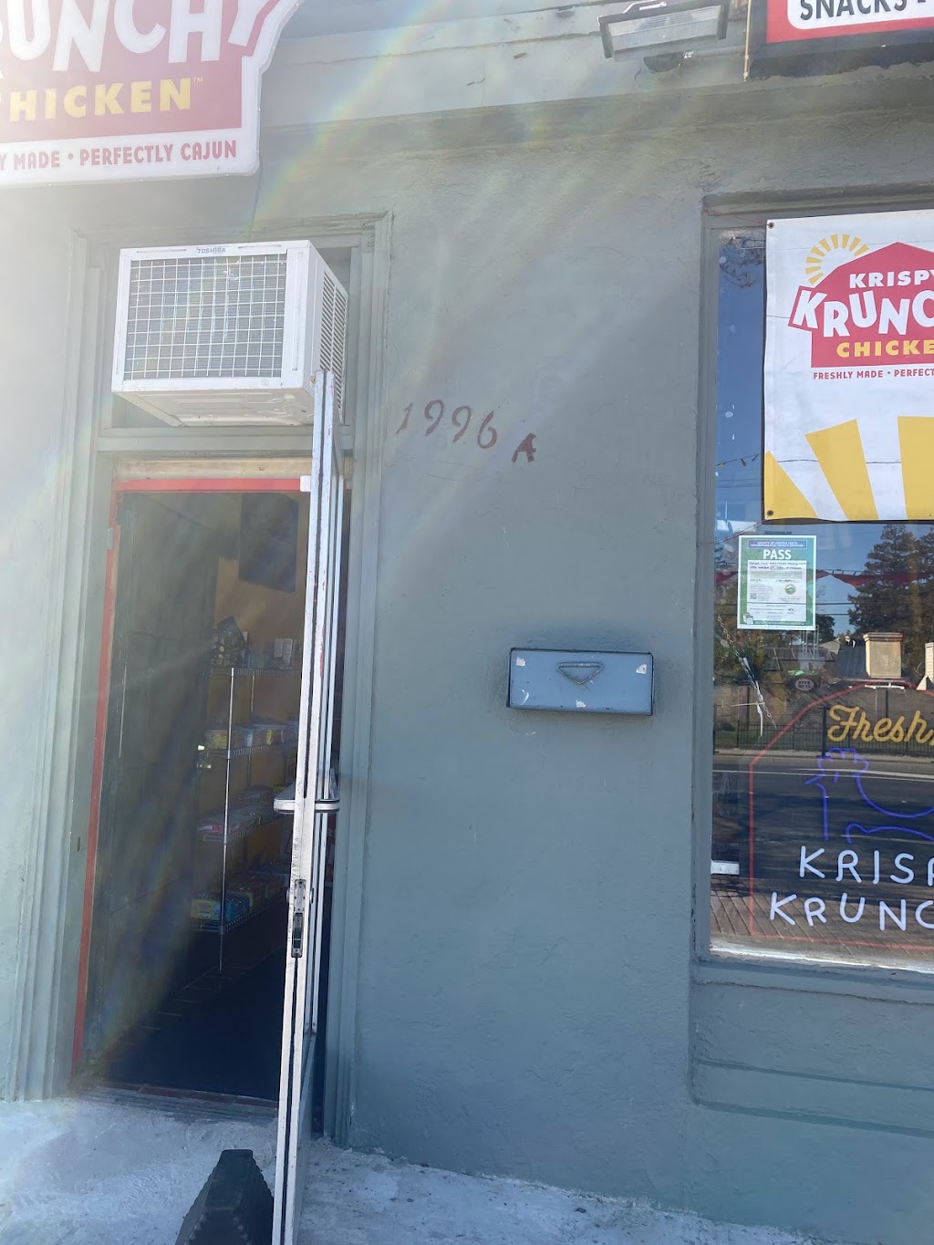 Krispy Krunchy chicken | restaurant | 1996 Harbor St, Pittsburg, CA 94565, USA | 9256353109 OR +1 925-635-3109