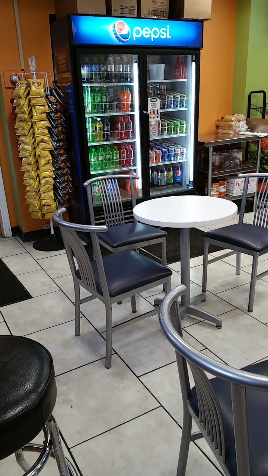 Swampscott Pizza and Grill | restaurant | 197 Essex St #1150, Swampscott, MA 01907, USA | 7815847108 OR +1 781-584-7108