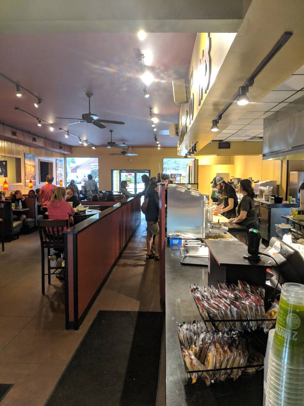 Moes Southwest Grill | restaurant | 900 Houston Northcutt Blvd, Mt Pleasant, SC 29464, USA | 8433882200 OR +1 843-388-2200