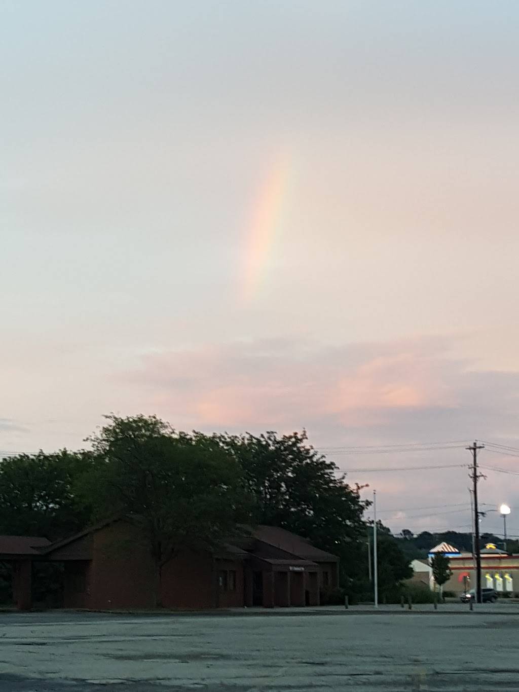 Jollys Drive In | restaurant | 165 Brookwood Ave, Hamilton, OH 45013, USA | 5138634191 OR +1 513-863-4191