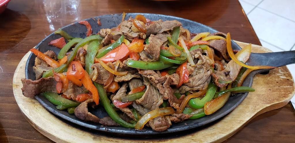 El Jalapeno | restaurant | 3800 Quakerbridge Rd # 15, Trenton, NJ 08619, USA | 6098381166 OR +1 609-838-1166