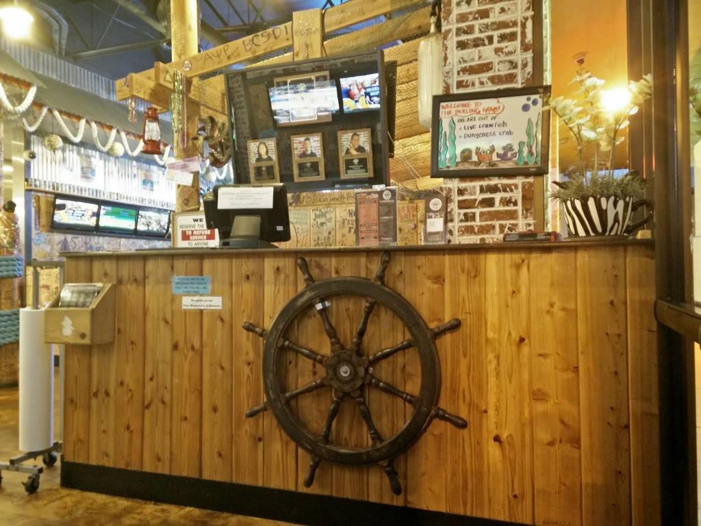 The Boiling Crab | restaurant | 9015 Mira Mesa Blvd, San Diego, CA 92126, USA | 8586959025 OR +1 858-695-9025