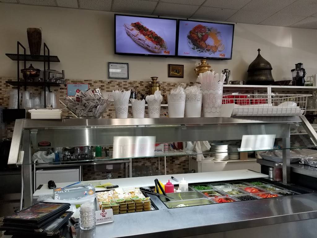 Pars Grill | restaurant | 975 Major MacKenzie Dr W A2, Maple, ON L6A 4P8, Canada | 9055533353 OR +1 905-553-3353