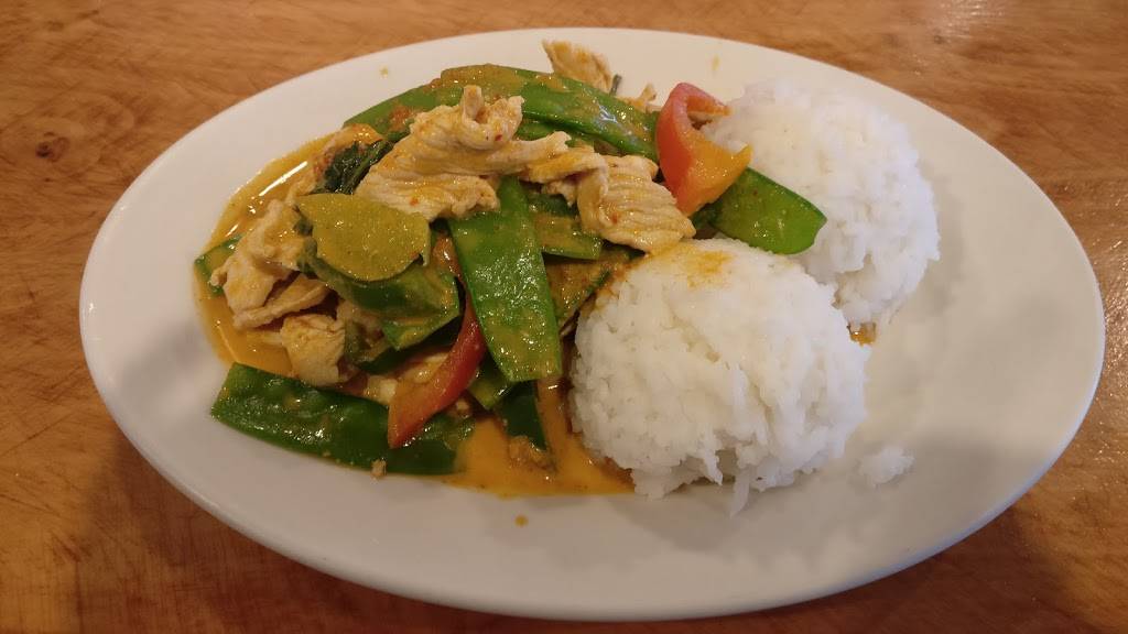 Thai Chiang Mai Restaurant | restaurant | 500 Americhase Dr, Greensboro, NC 27409, USA | 3368690908 OR +1 336-869-0908