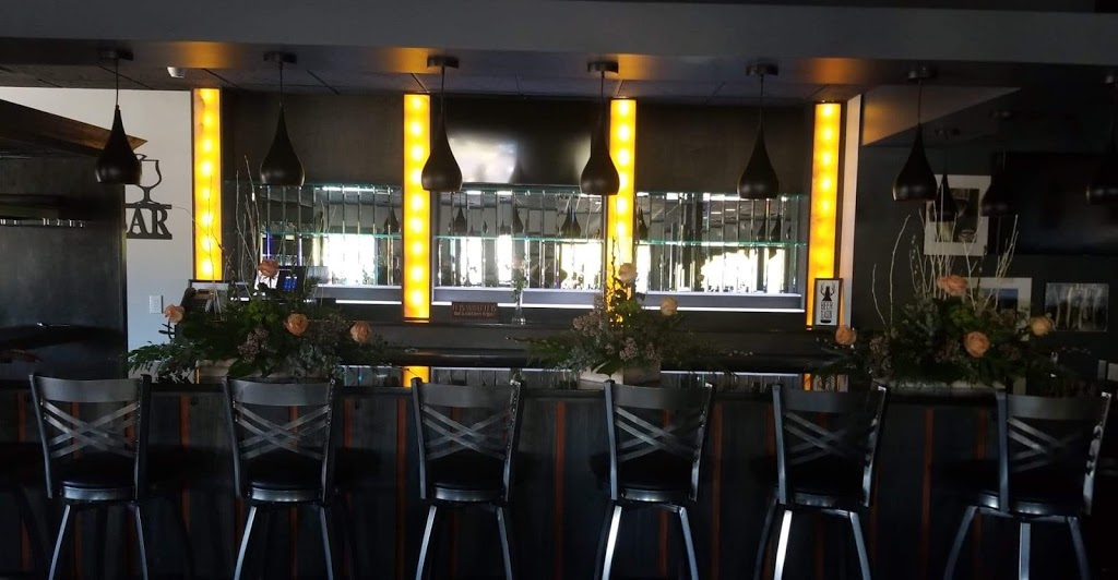 Antonios Bar and Grill | restaurant | 1716 W Wackerly St, Midland, MI 48640, USA | 9892597299 OR +1 989-259-7299