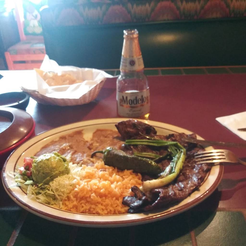 Ajuuas Junior | restaurant | 257 Johnstown Center Dr, Johnstown, CO 80534, USA | 9705872909 OR +1 970-587-2909