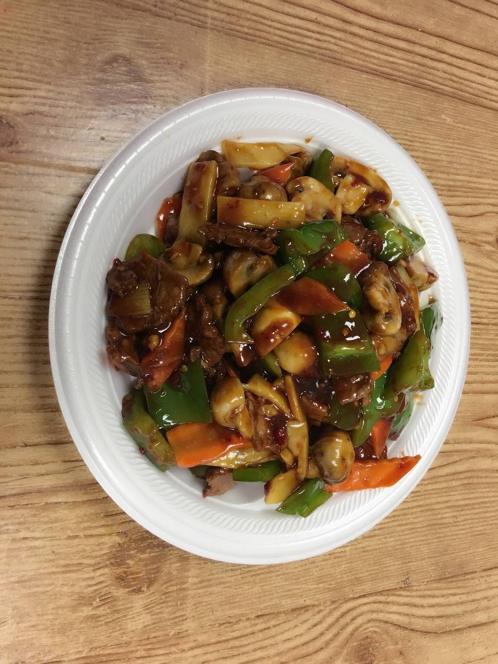 New China City | restaurant | 538 N Beacon Blvd, Grand Haven, MI 49417, USA | 6168463000 OR +1 616-846-3000