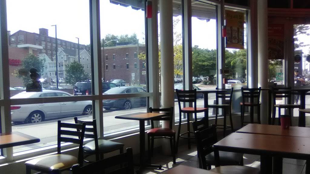 Subway | restaurant | 755 Main St, Paterson, NJ 07505, USA | 9738811234 OR +1 973-881-1234