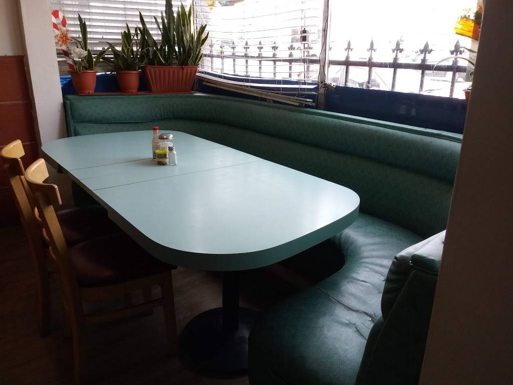 Los Petates | restaurant | 6116 Whittier Blvd, Los Angeles, CA 90022, USA | 3237234099 OR +1 323-723-4099