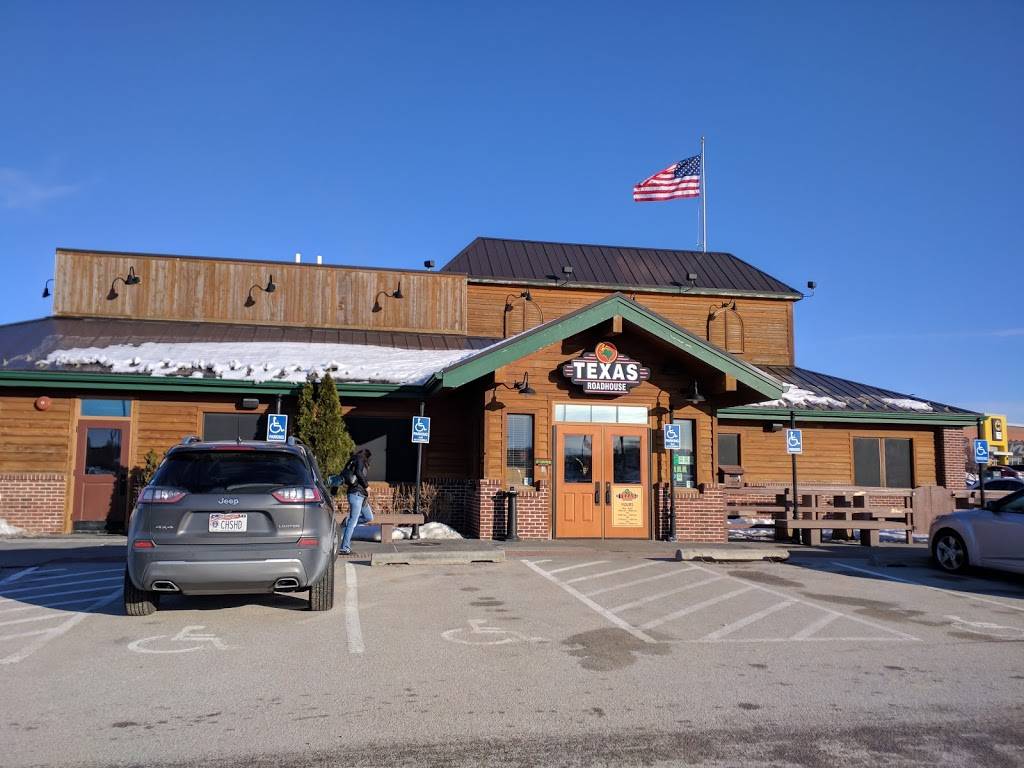 Texas Roadhouse | restaurant | 7302 Olson Dr, Papillion, NE 68046, USA | 4025927427 OR +1 402-592-7427