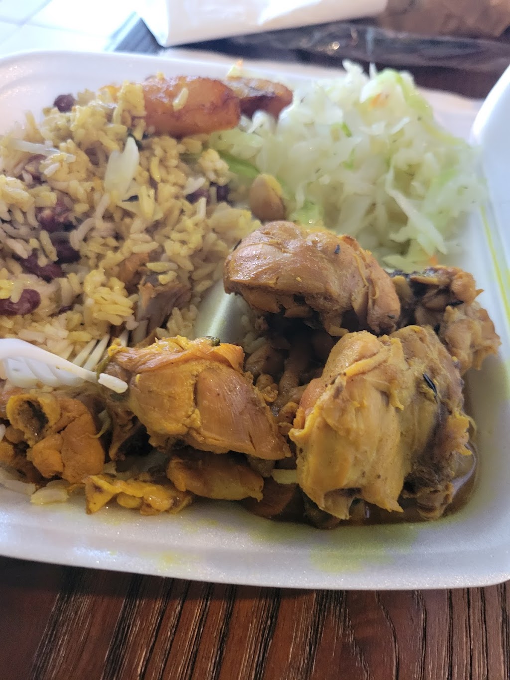 Bamboos Jamaican Restaurant | restaurant | 236 Miracle Strip Pkwy SE, Fort Walton Beach, FL 32548, USA | 8502266464 OR +1 850-226-6464