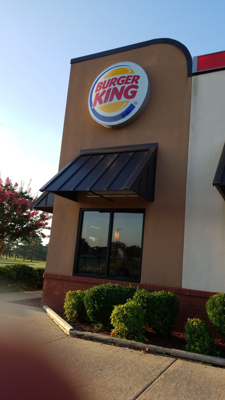 Burger King | restaurant | 940 Arnold Dr, Little Rock AFB, AR 72099, USA | 5019884412 OR +1 501-988-4412
