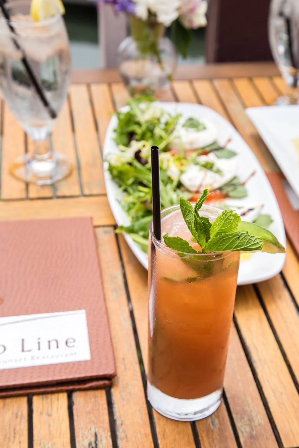 Waters Edge Restaurant and Bar | restaurant | 1510 Anchors Way, Ventura, CA 93001, USA | 8056421200 OR +1 805-642-1200