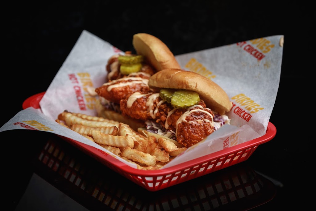 Birdies Hot Chicken | restaurant | 1285 Belmont St, Brockton, MA 02301, USA | 5088571809 OR +1 508-857-1809