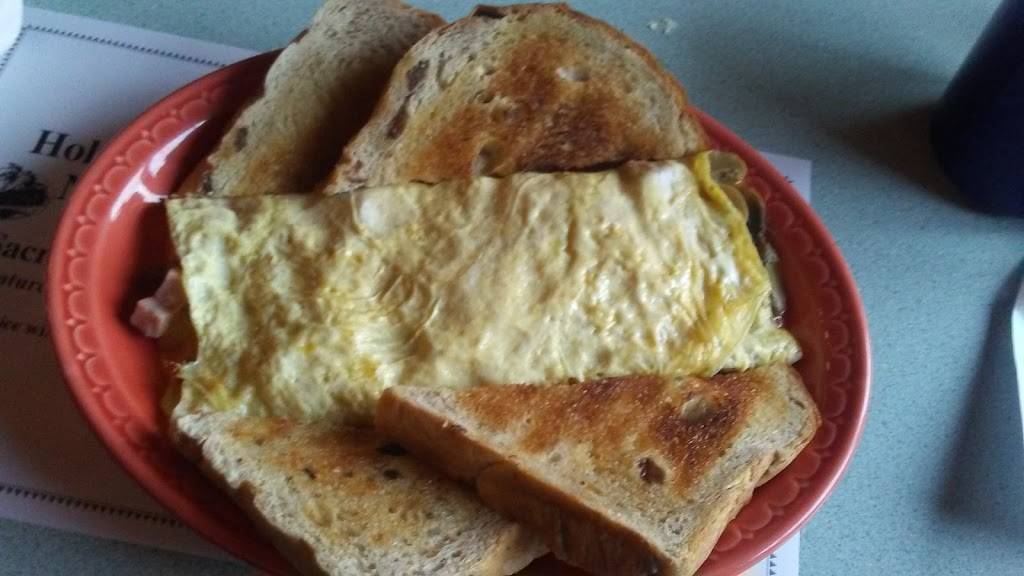 Frontier Restaurant | restaurant | 9679 Western Way, Amherst, WI 54406, USA | 7158242033 OR +1 715-824-2033