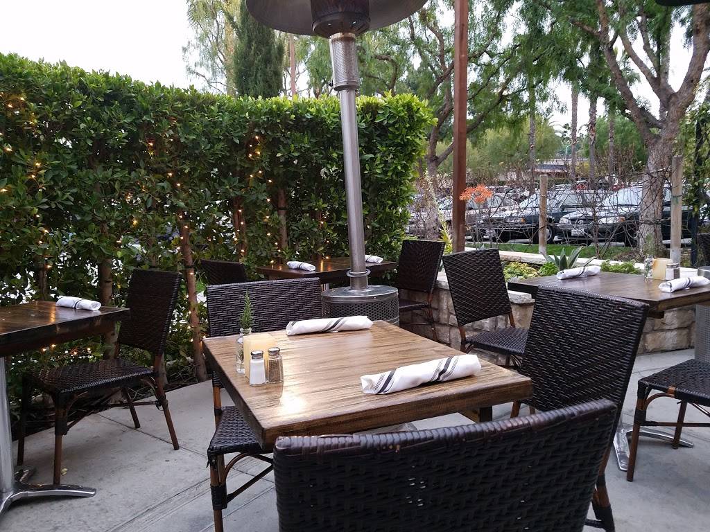 Gaetanos Restaurant | restaurant | 2731 Pacific Coast Hwy, Torrance, CA 90505, USA | 3103263354 OR +1 310-326-3354