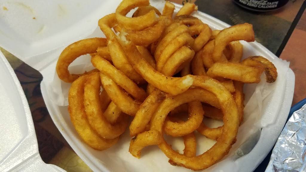 Ralphies Original Chicken & Gyro | restaurant | 2229 Rte 112, Coram, NY 11727, USA | 6314969400 OR +1 631-496-9400