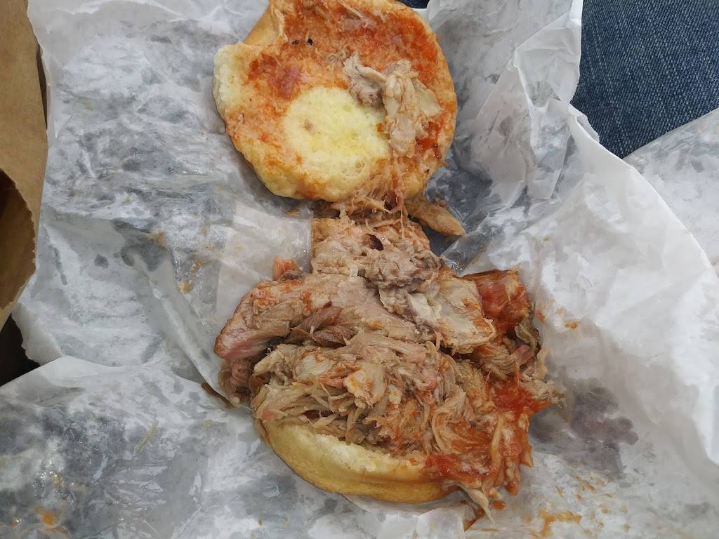 The Hickory Pig | restaurant | 3605 Thompson Bridge Rd, Gainesville, GA 30506, USA | 7705035235 OR +1 770-503-5235