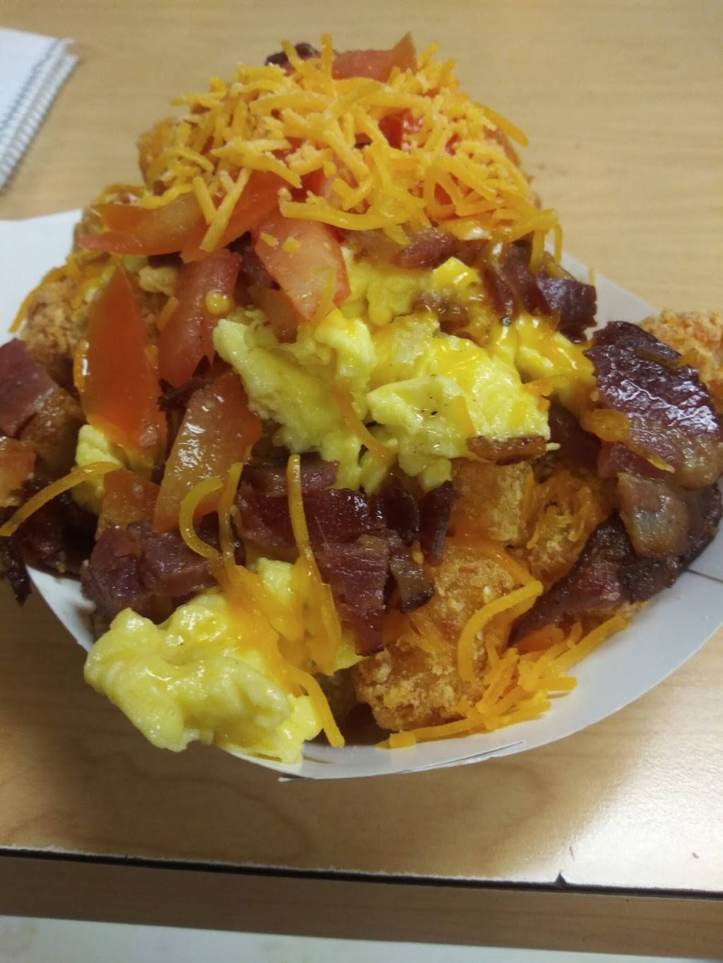 Downtown Deli | restaurant | 800 S Gay St, Knoxville, TN 37929, USA | 8655404141 OR +1 865-540-4141