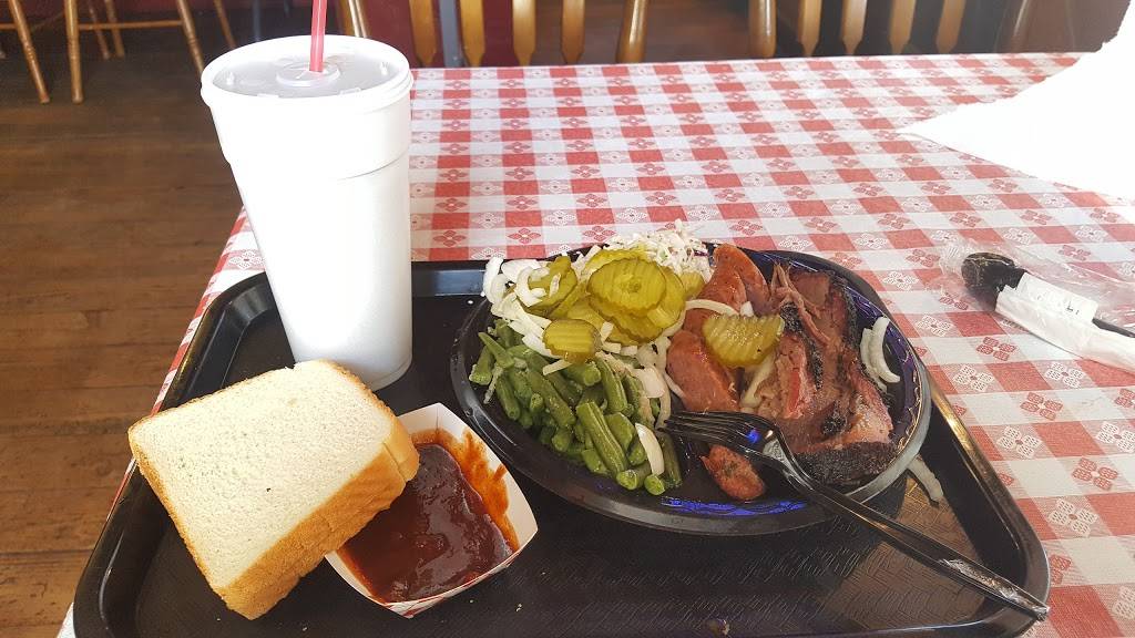 Witt Pit BBQ | restaurant | 2516 1st St, Rosenberg, TX 77471, USA | 8327595182 OR +1 832-759-5182