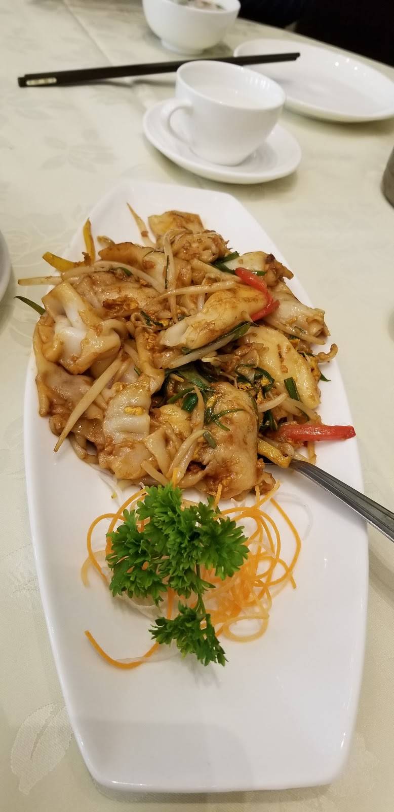 Elegance Dim Sum Cuisine | restaurant | 9425 Leslie St, Richmond Hill, ON L4B 3N7, Canada | 9052377899 OR +1 905-237-7899