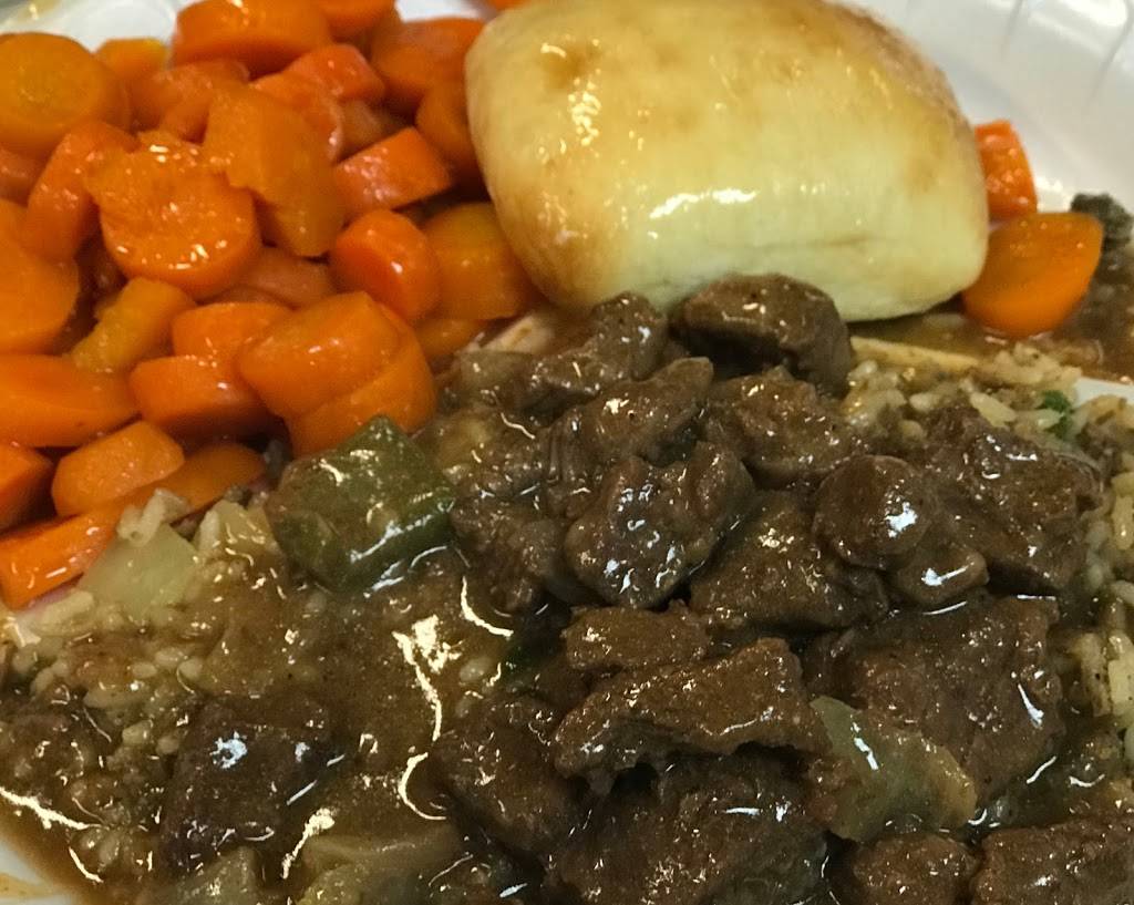 Let Me Cater To You | restaurant | 5446 Reilly Rd, Pope Field, NC 28308, USA | 9103039707 OR +1 910-303-9707