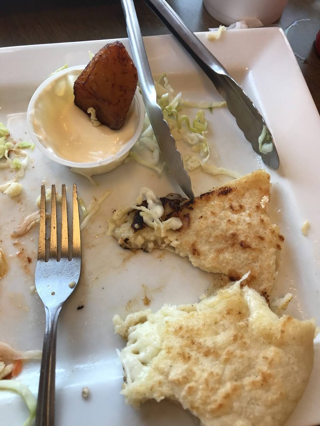 Hidden Paradise El Salvador | restaurant | 1184 W 2nd St Unit 201, San Bernardino, CA 92410, USA | 9514230889 OR +1 951-423-0889