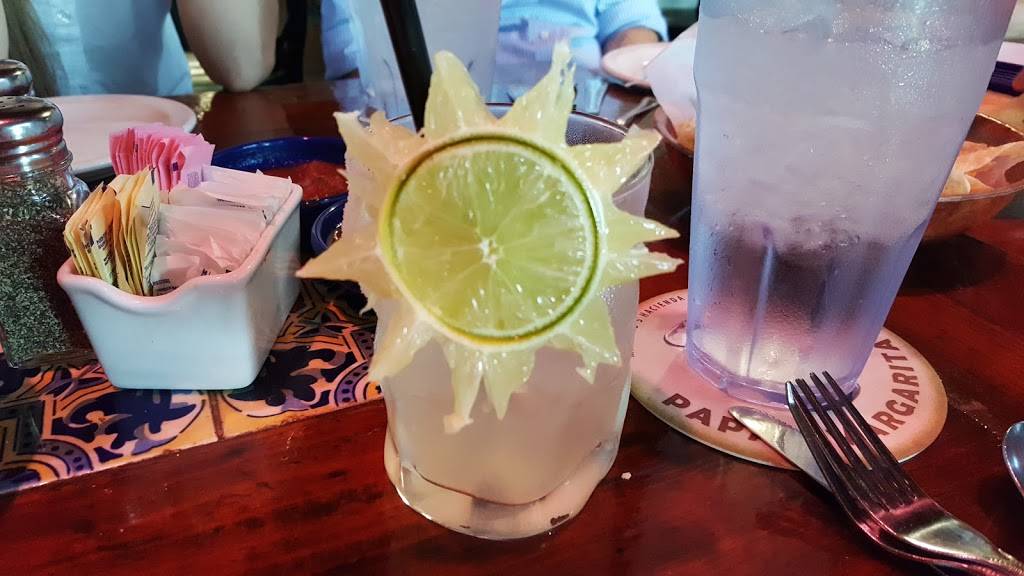 Casa De Las Banderas | restaurant | 2201 E Road to Six Flags St, Arlington, TX 76011, USA | 8172653356 OR +1 817-265-3356