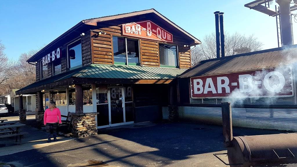 Buckingham Smokehouse Bar BQ | restaurant | 2002 S Campbell Ave, Springfield, MO 65807, USA | 4178869979 OR +1 417-886-9979