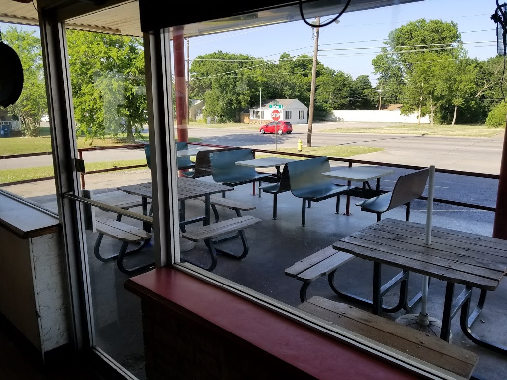 Hardens Hamburgers | restaurant | 6611 S 101st E Ave, Tulsa, OK 74133, USA | 9182128105 OR +1 918-212-8105