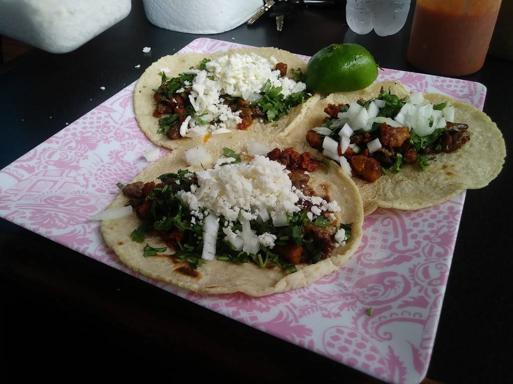 La Flor De Guerrero | restaurant | 925 Hargrove Rd, Tuscaloosa, AL 35401, USA | 2057648820 OR +1 205-764-8820