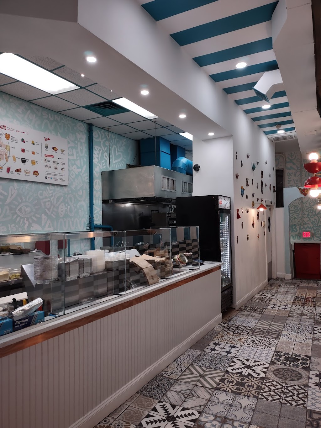 chilacates Brookline | restaurant | 1412 Beacon St, Brookline, MA 02446, USA | 6174875527 OR +1 617-487-5527