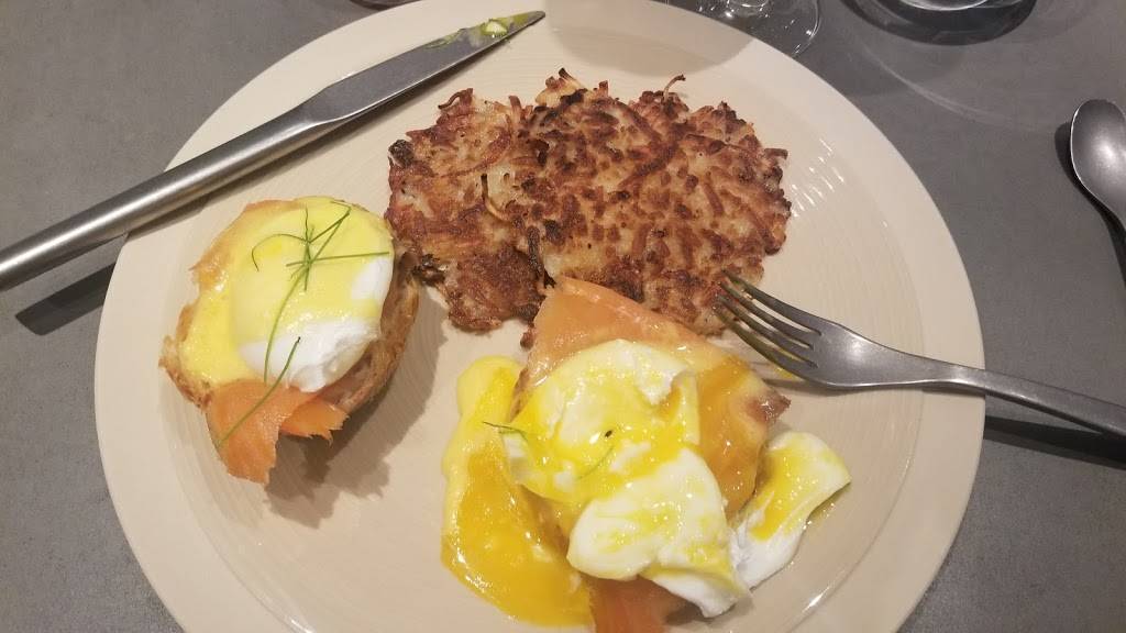 Grant Park Bistro | restaurant | 800 S Michigan Ave, Chicago, IL 60605, USA | 3127533420 OR +1 312-753-3420