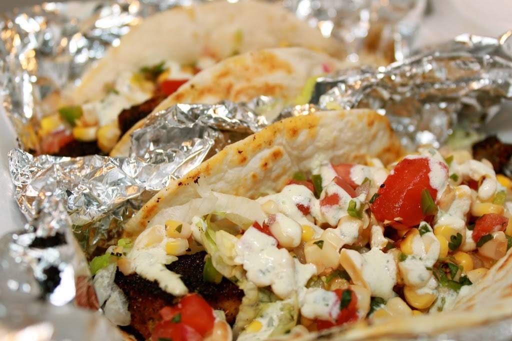 Roaming Fork "Bistro on Wheels" Best Charlotte Food Truck | restaurant | 401 Hawthorne Ln, Charlotte, NC 28204, USA | 9803499868 OR +1 980-349-9868