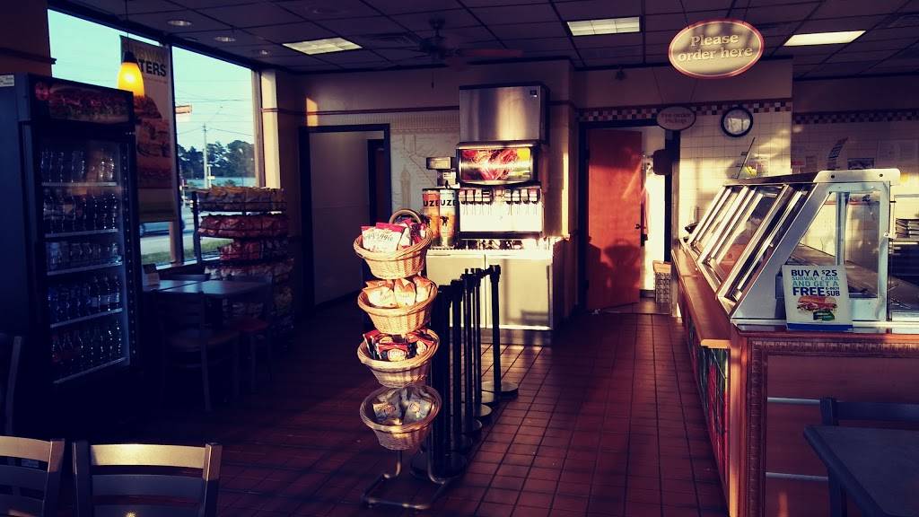 Subway Restaurants | restaurant | Cypress Landing S/C, 3040 FM 1960 #152, Houston, TX 77073, USA | 2819191512 OR +1 281-919-1512