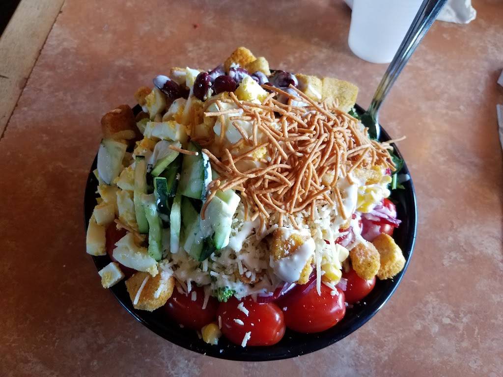 Toppers Pizza | restaurant | 2100 Saviers Rd, Oxnard, CA 93033, USA | 8053854444 OR +1 805-385-4444