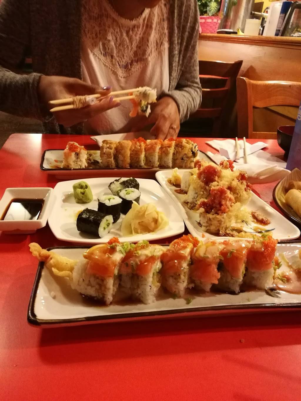 Makiyaki | restaurant | 134 Pelton Center Way, San Leandro, CA 94577, USA | 5108950488 OR +1 510-895-0488