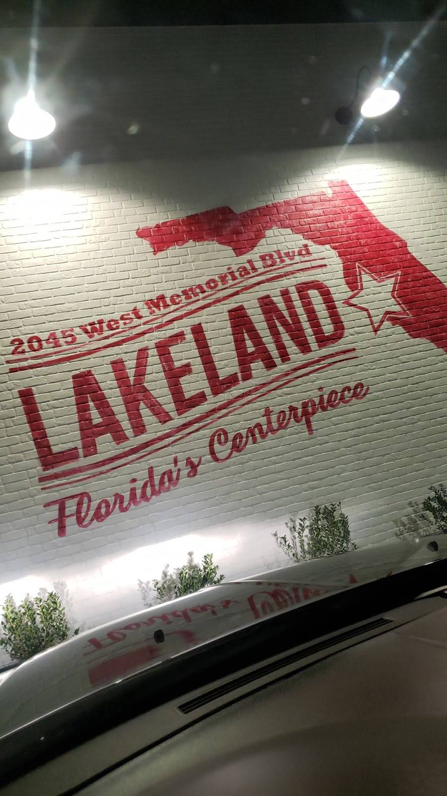 Taco Bell | restaurant | 2045 W Memorial Blvd, Lakeland, FL 33815, USA | 8636830100 OR +1 863-683-0100