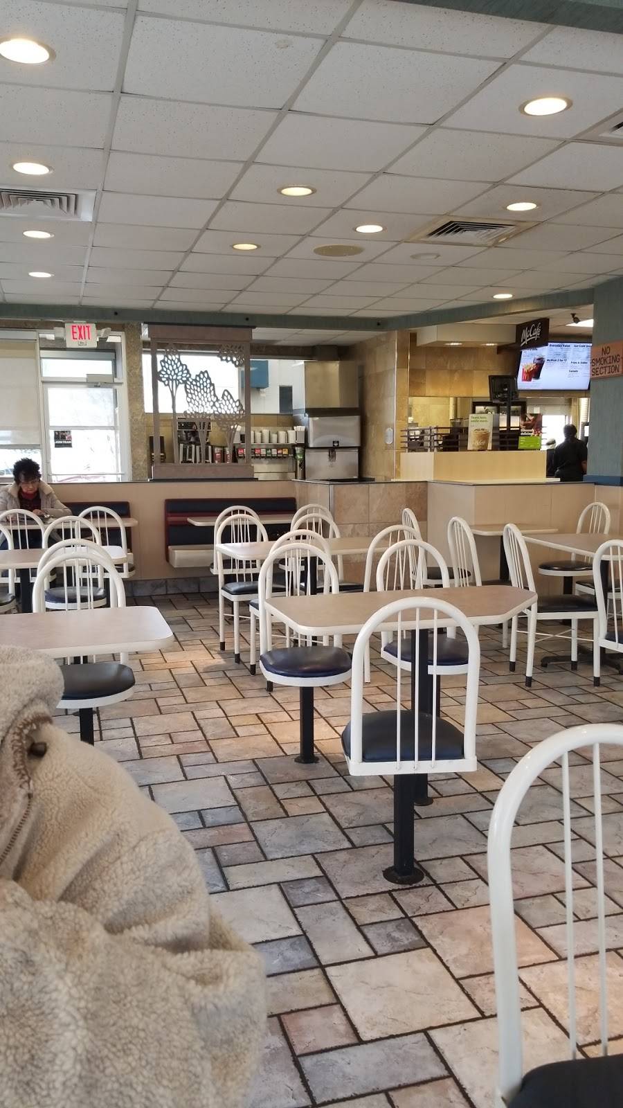 McDonalds | cafe | 4760 OH-4, Fairfield, OH 45014, USA | 5138299000 OR +1 513-829-9000
