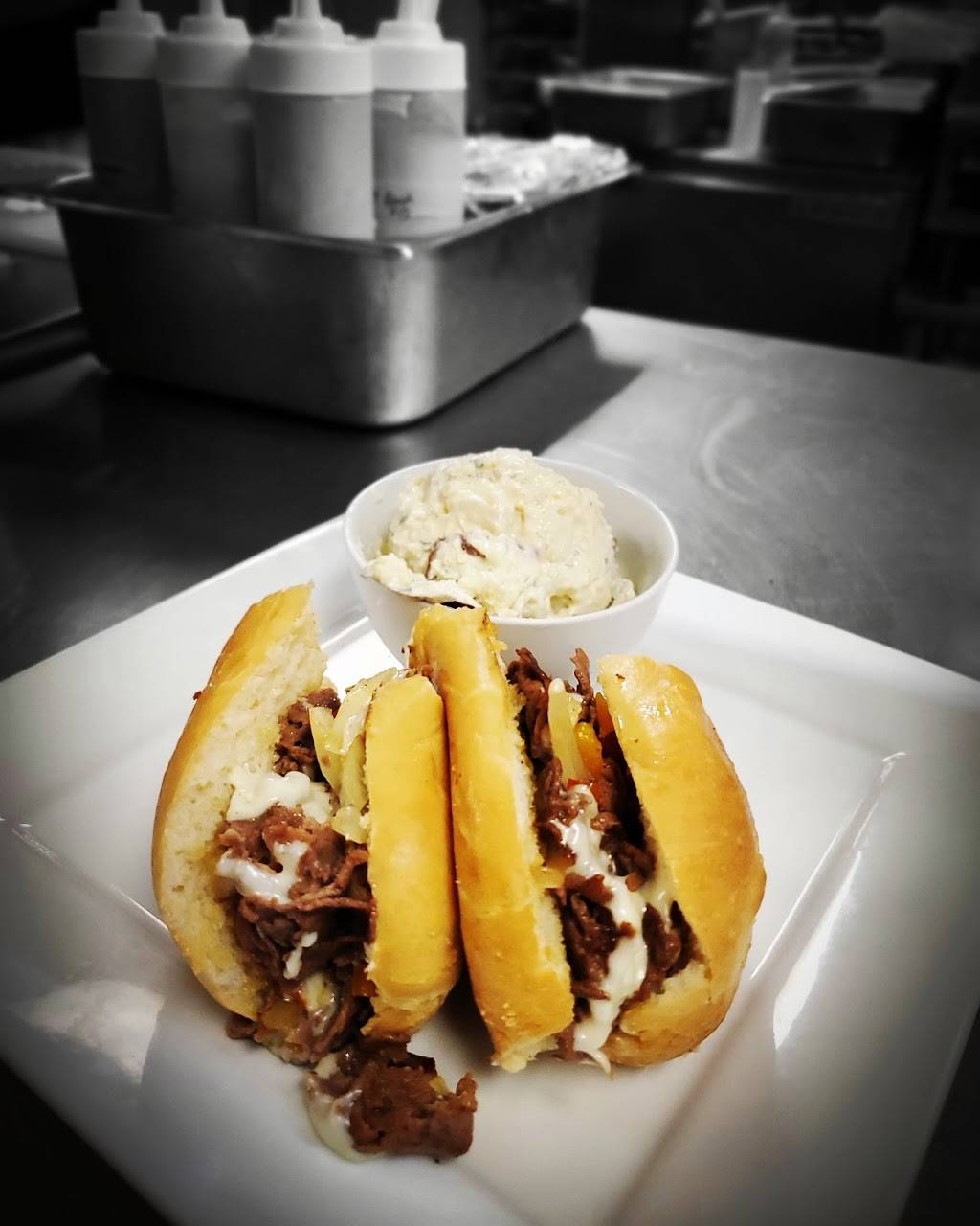 Country House Cafe | restaurant | 2155 US-25, Travelers Rest, SC 29690, USA | 8646891110 OR +1 864-689-1110