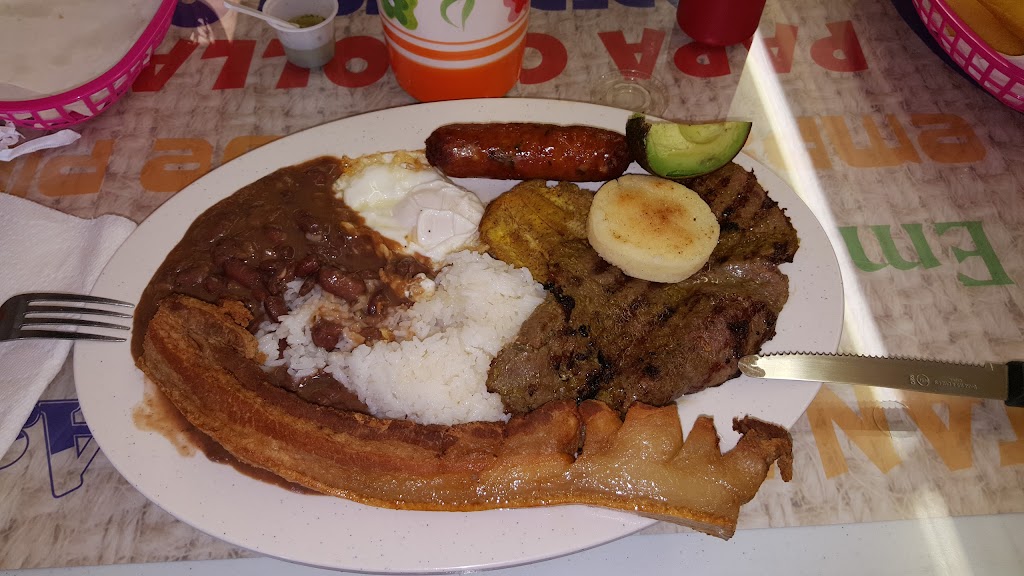 Colombian Empanadas | restaurant | 21926 Kingsland Blvd, Katy, TX 77450, USA | 2816930514 OR +1 281-693-0514