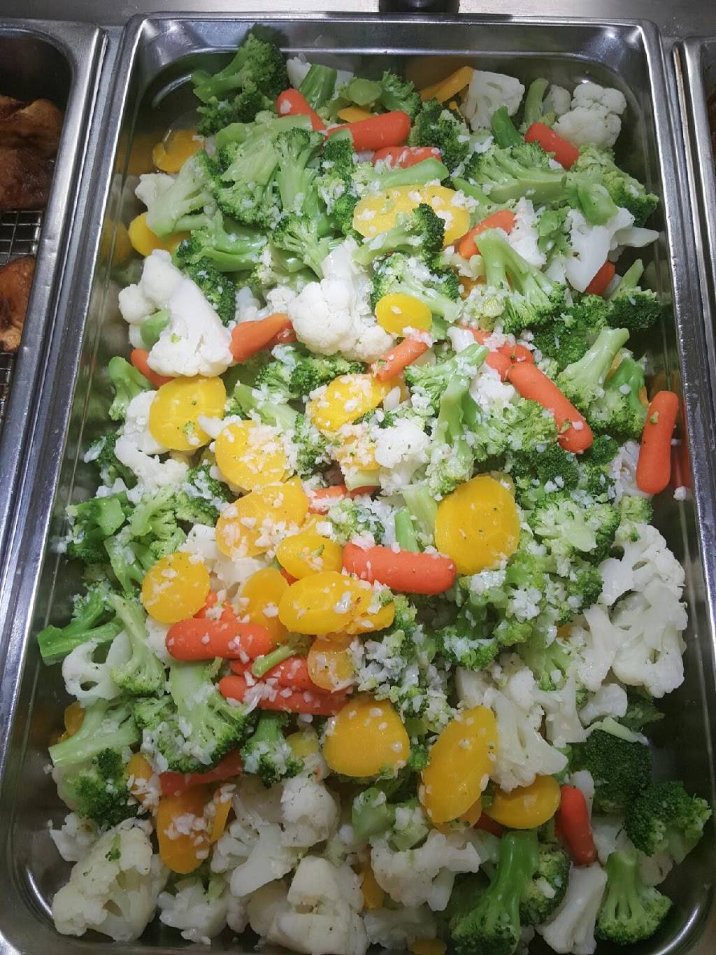 Golden Pine Deli | restaurant | 2580 Great Neck Rd, Copiague, NY 11726, USA | 6318422489 OR +1 631-842-2489