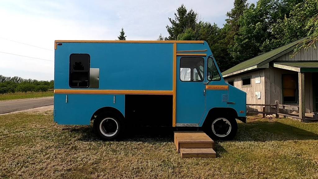 The Bite Food Truck | restaurant | 12271 E Woolsey Lake Rd, Northport, MI 49670, USA | 2313862398 OR +1 231-386-2398