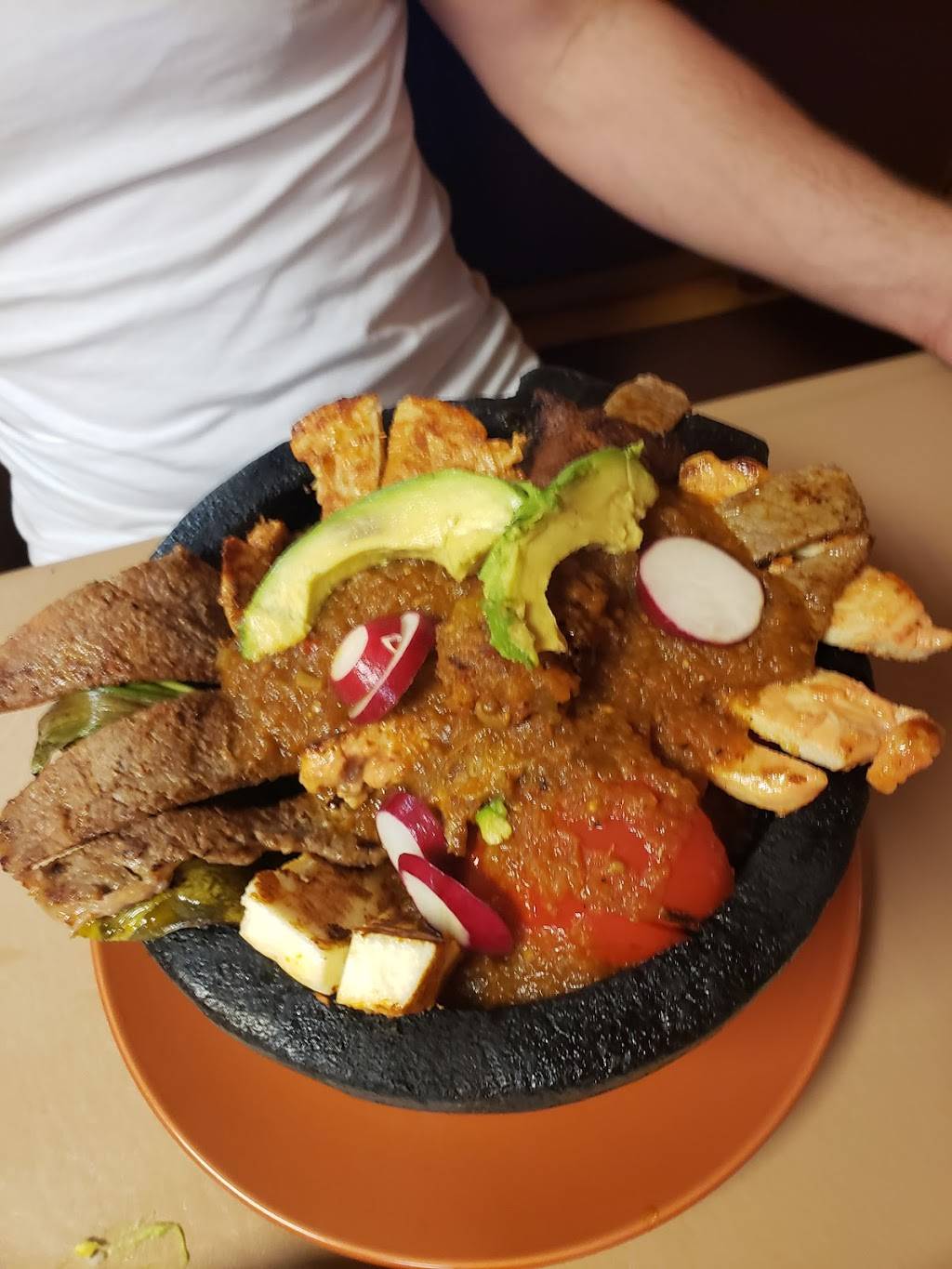 Taqueria Los Compadres | restaurant | 2675 Kirkwood Hwy, Newark, DE 19711, USA | 3023688289 OR +1 302-368-8289